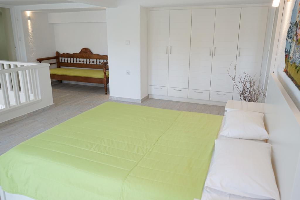 Kiki'S Houses Vlichos Đảo Hydra Ngoại thất bức ảnh